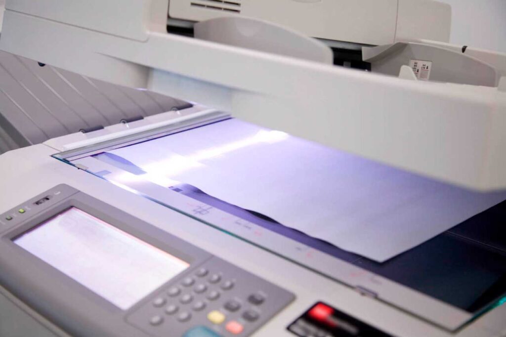 Descubra o que diz a lei da digitalização de documentos