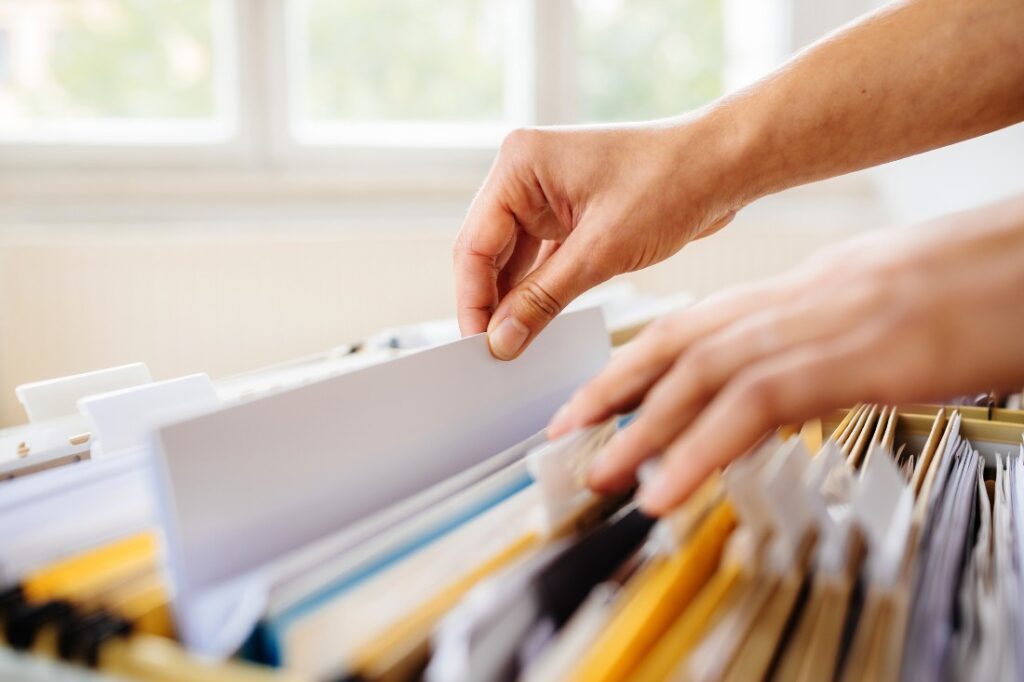 O que é a teoria das três idades? Saiba como interfere na sua empresa