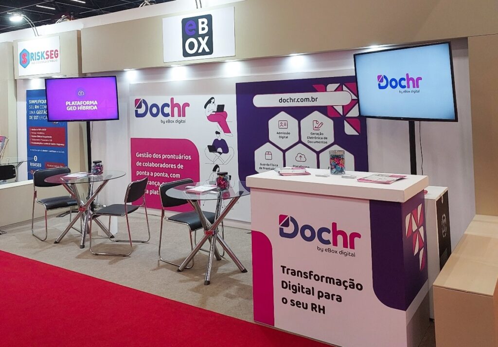 eBox Digital marca sua estreia no CONARH e lança nova marca: Dochr