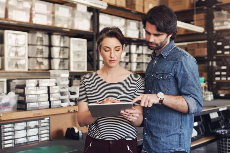 Confira 4 dicas indispensáveis para a organização de almoxarifado